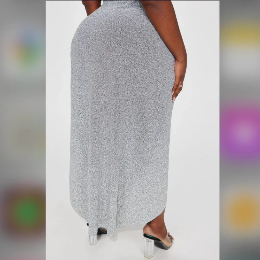 NWT Fashion Nova Call Me On My Shell Cover Up Skirt - Picture 3 of 3